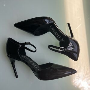 Calvin Klein Dressa Patent Pumps